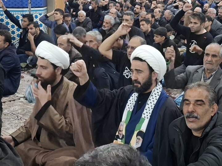 تصاویر:بزرگداشت پرشور عزاداری شهادت رهبرمعظم انقلاب درکاشان
