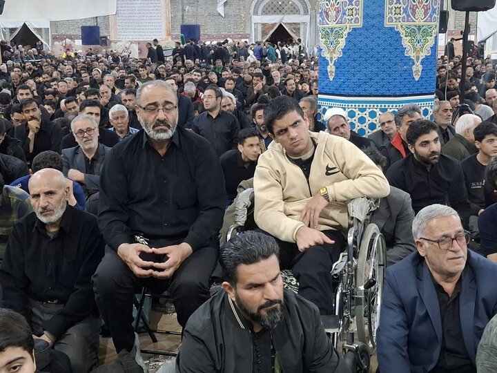 تصاویر:بزرگداشت پرشور عزاداری شهادت رهبرمعظم انقلاب درکاشان