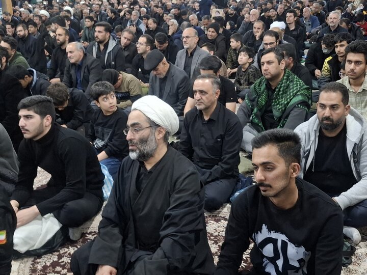 تصاویر:بزرگداشت پرشور عزاداری شهادت رهبرمعظم انقلاب درکاشان