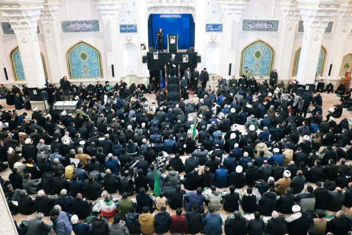 تصاویر/ مراسم سوگواری شهادت مقام معظم رهبری در مصلای اردبیل