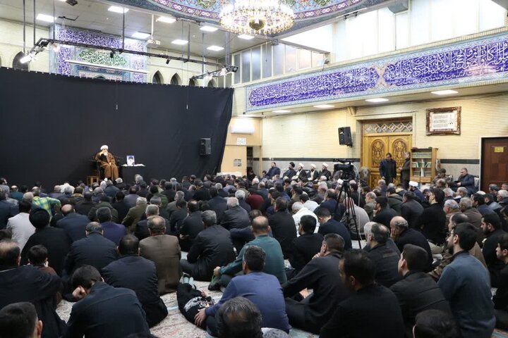 تصاویر/ مراسم شهادت جانگداز قائد شهید امت در مسجد جنرال ارومیه