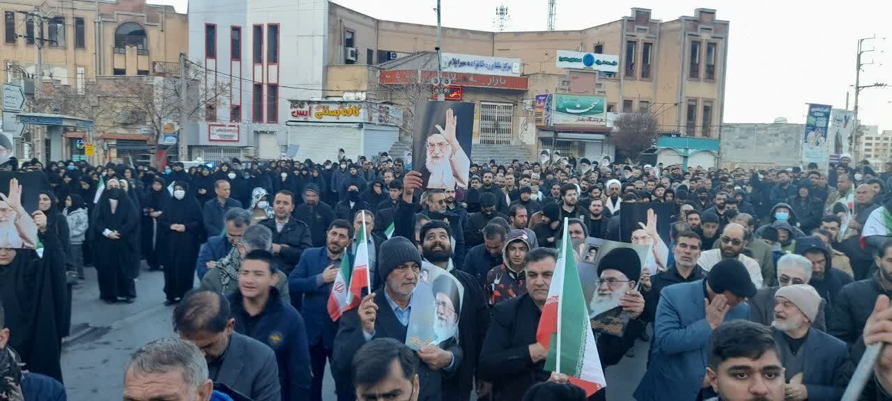 تصاویر/ عزاداری مردم ایلام در پی شهادت امام خامنه ای