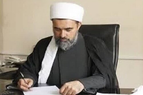 رهبر مجاهد جمهوری اسلامی ایران، اندیشمند فرزانه اسلامی و الهام‌بخش آزادگان جهان بود