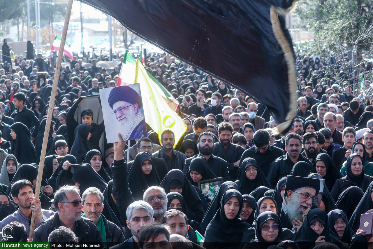 میثاق مجدد بیرجند با آرمان‌ها رهبری معظم؛ خروش مردم خراسان جنوبی در پی شهادت رهبر انقلاب