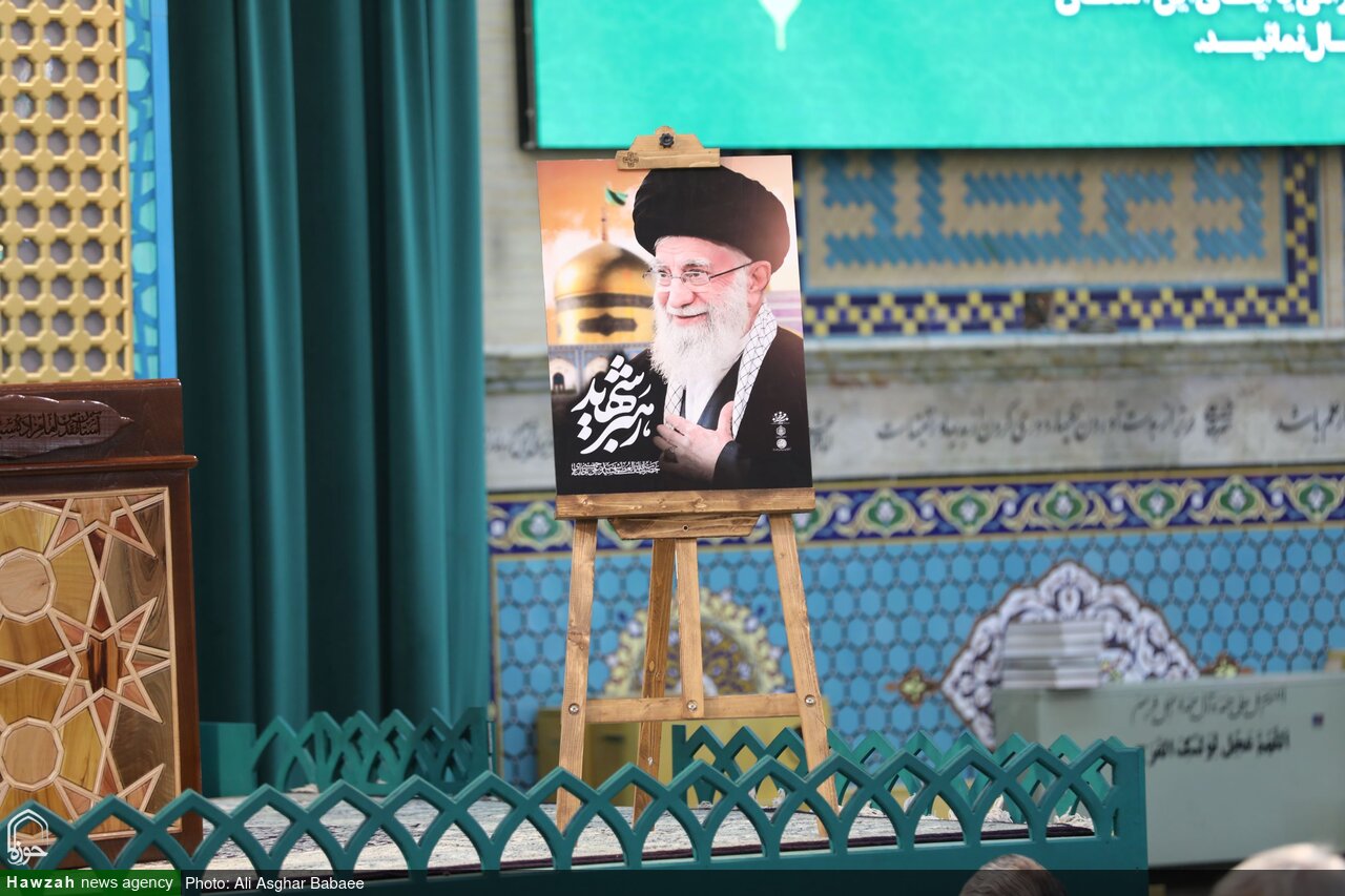تصاویر/ آیین ترتیل خوانی قرآن کریم در امامزاده سید جعفر(ع) محمد استان یزد