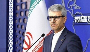 درخواست پایان جنگ از سوی ایران مضحک است