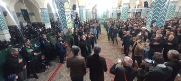 فیلم| بهاباد، رنگ ماتم عزای رهبر شهید گرفت