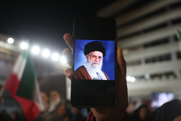 خیابان‌ها تا ابد در دست فرزندان غیور امام خامنه‌ای است