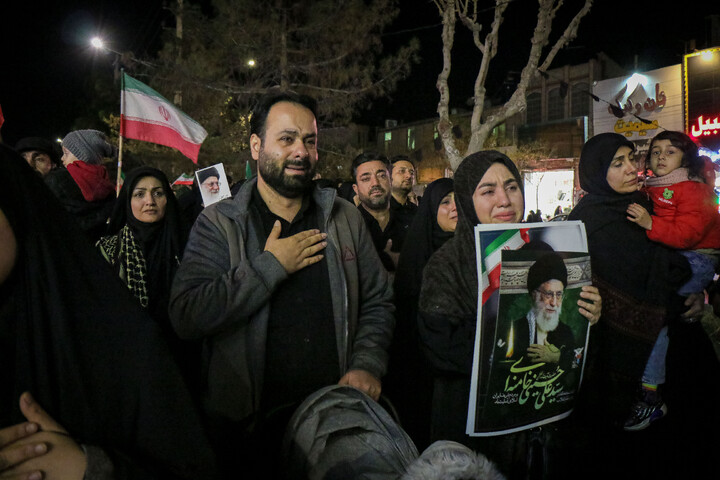 تصاویر/ تجمع سوگواران مردم قم در پی شهادت رهبر معظم انقلاب