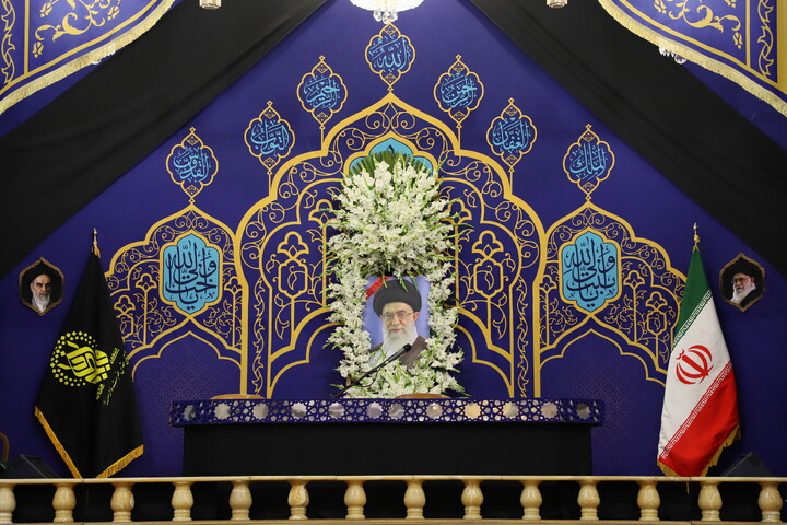 حال و هوای حرم در روز شهادت امام خامنه ای