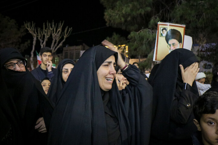 تصاویر/ تجمع سوگواران مردم قم در پی شهادت رهبر معظم انقلاب