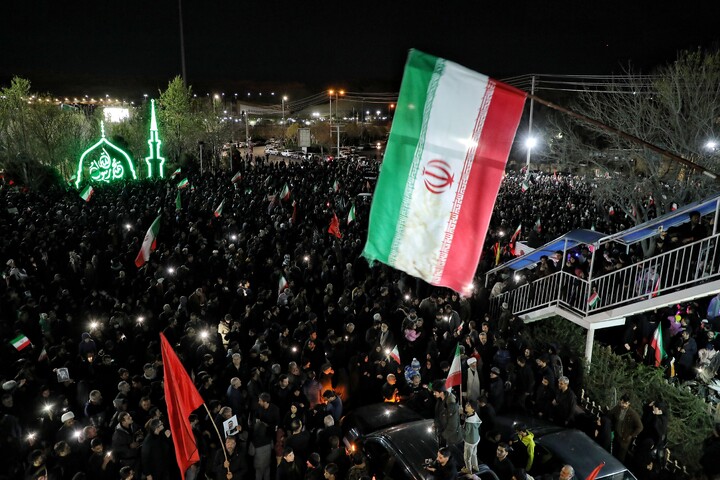 تصاویر/ اجتماع سوگواران شهید امام خامنه ای درقم