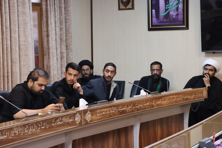 تصاویر/ جلسات هماهنگی ستاد مردمی و روحانیون بزرگداشت شهادت امام خامنه ای در بافق