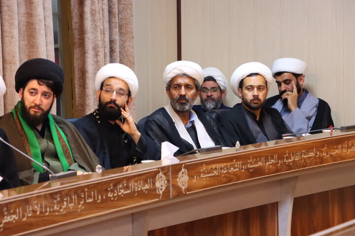 تصاویر/ جلسات هماهنگی ستاد مردمی و روحانیون بزرگداشت شهادت امام خامنه ای در بافق