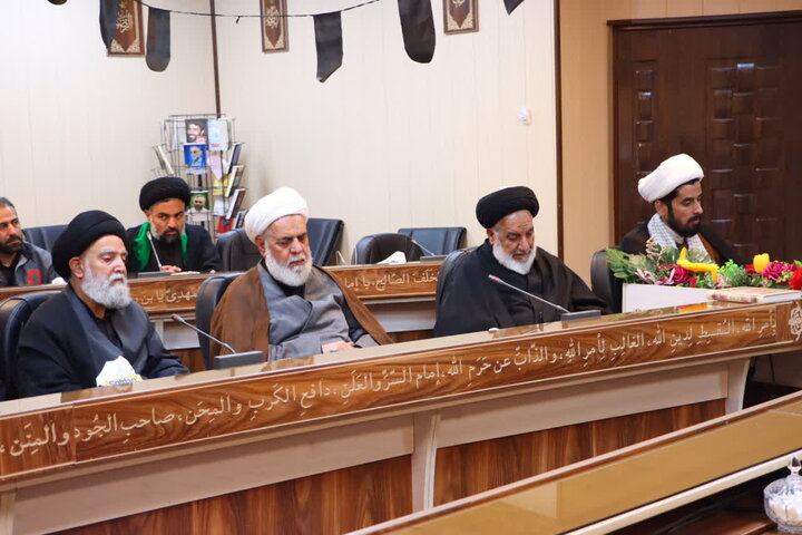 تصاویر/ جلسات هماهنگی ستاد مردمی و روحانیون بزرگداشت شهادت امام خامنه ای در بافق
