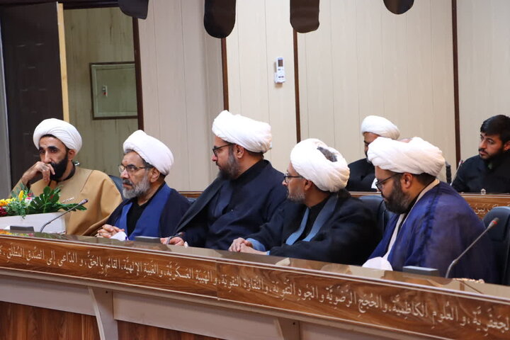 تصاویر/ جلسات هماهنگی ستاد مردمی و روحانیون بزرگداشت شهادت امام خامنه ای در بافق