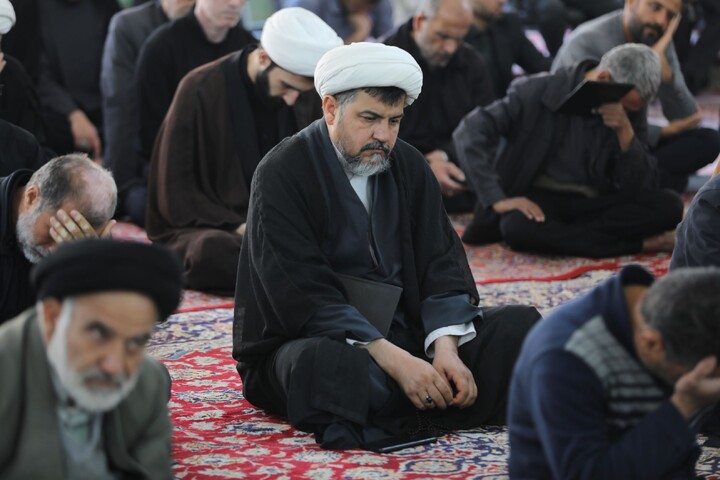 تصاویر/ اولین روز اقامه عزای سیدالشهدای انقلاب در حوزه علمیه استان یزد