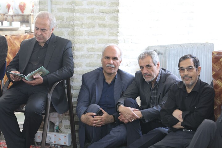 تصاویر/ اولین روز اقامه عزای سیدالشهدای انقلاب در حوزه علمیه استان یزد