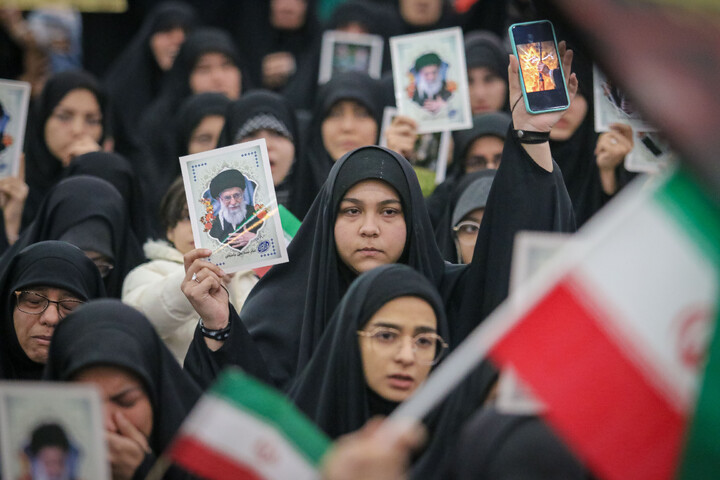 تصاویر/ اجتماع زینبیون قیام بانوان انقلابی در خونخواهی نایب المهدی