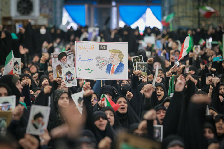 تصاویر/ اجتماع زینبیون قیام بانوان انقلابی در خونخواهی نایب المهدی
