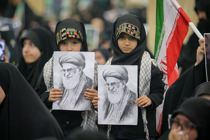 تصاویر/ اجتماع زینبیون قیام بانوان انقلابی در خونخواهی نایب المهدی