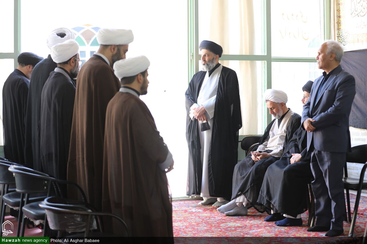 تصاویر/ اولین روز اقامه عزای سیدالشهدای انقلاب در حوزه علمیه استان یزد