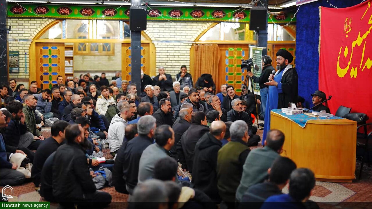 کلیپ | مراسم گرامیداشت شهادت مقام معظم رهبری در زنجان