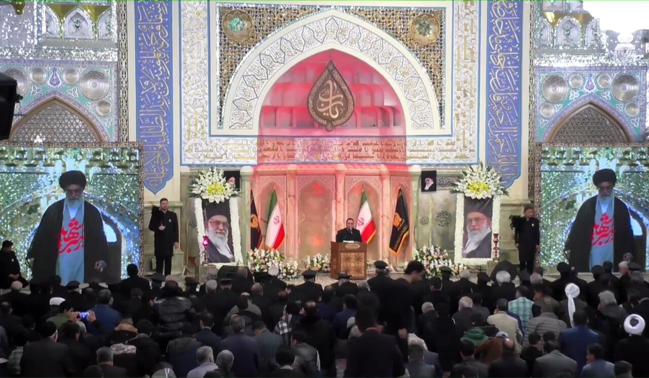 مراسم سوگواری شهادت حضرت آیت الله خامنه ای(قدس سره) در رواق امام خمینی(ره) حرم مطهر رضوی