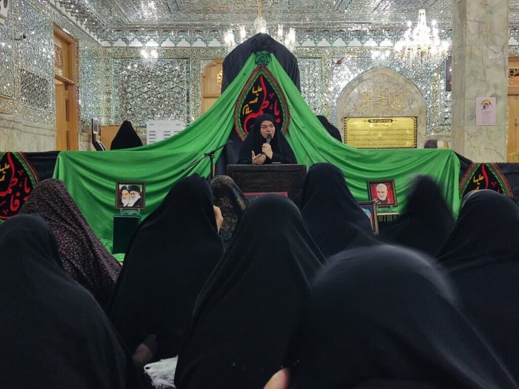 بانوان با ایجاد آرامش در خانه، دشمن را در جنگ شناختی ناکام کنند