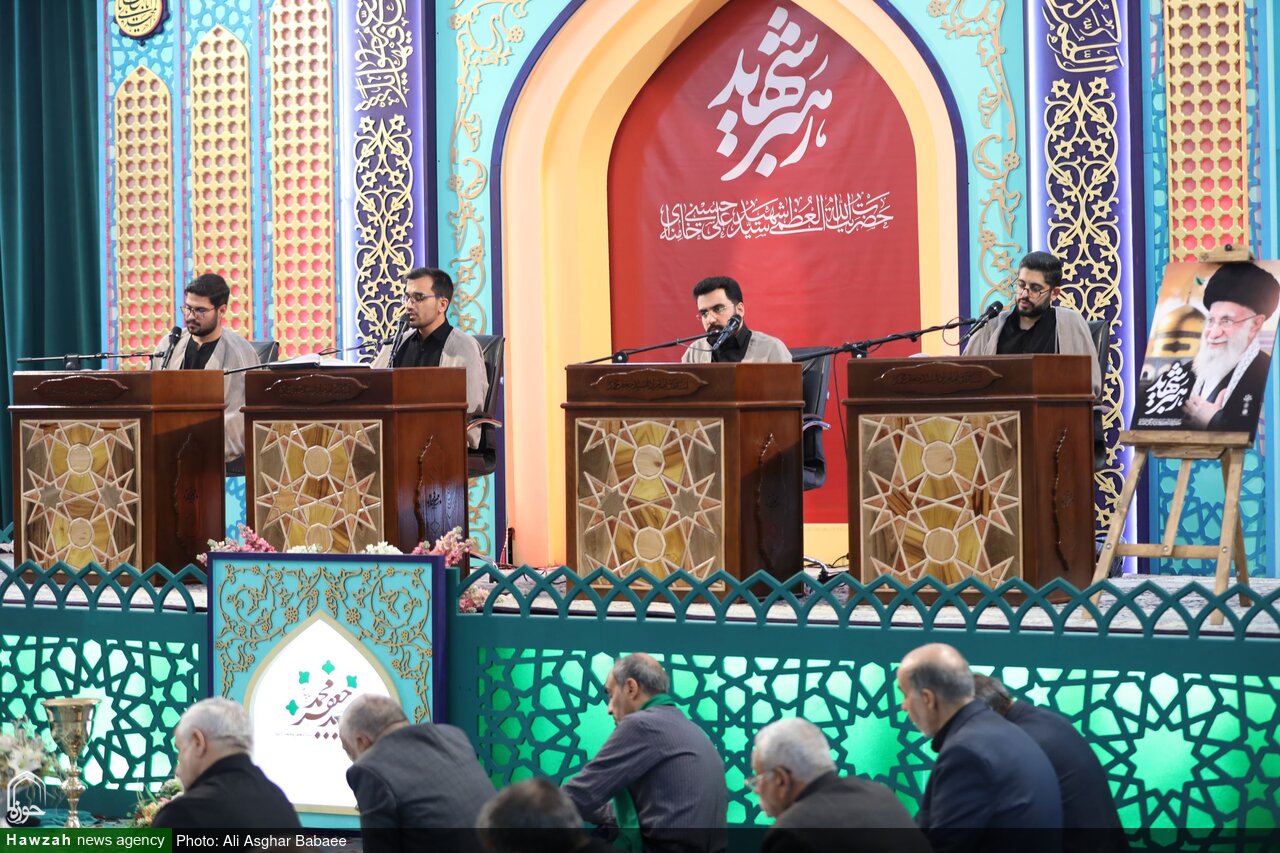 تصاویر/ آیین ترتیل خوانی قرآن کریم در امامزاده سید جعفر(ع) محمد استان یزد