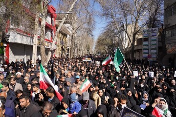 تصاویر/  تشییع پیکر ۴ شهید سرافراز مدافع وطن در خرم‌آباد