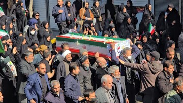 تصاویر / مراسم تشییع پیکر شهدای تویسرکانی جنگ تحمیلی