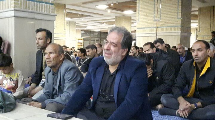 فیلم| دومین شب مراسم خونخواهی رهبر شهید در میبد