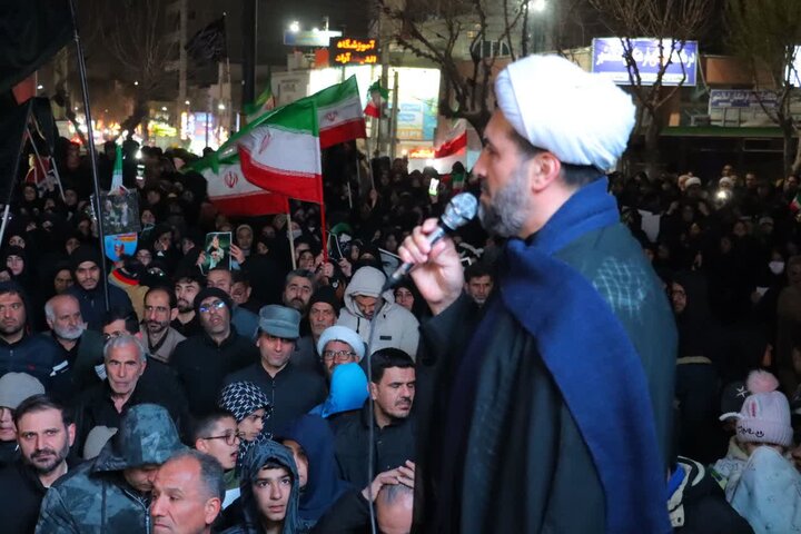 تصاویر/ تجمع ولایی و پرشور مردم اسلامشهر در خونخواهی رهبر معظم انقلاب