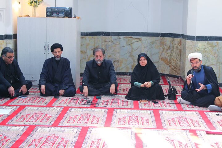 تصاویر/ نشست هماهنگی امام جمعه اردکان با ستادهای مردمی مراسم امام شهید