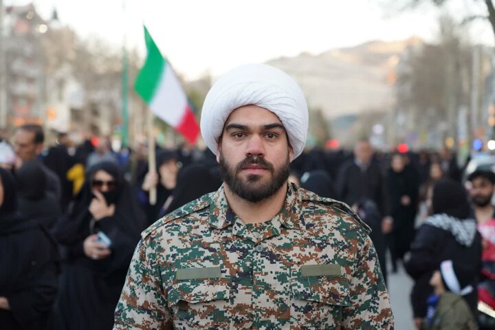 تصاویر/اجتماع و راهپیمایی عزاداران امام خامنه ای در خرم آباد