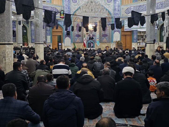 تصاویر / مراسم سوگواری برای قائد امت در شهرستان بویین زهرا