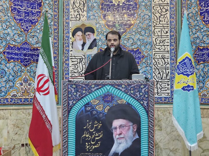 تصاویر / مراسم سوگواری برای قائد امت در شهرستان بویین زهرا