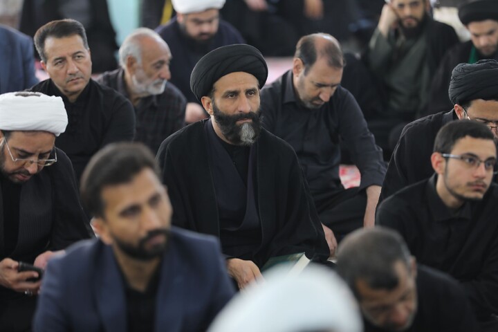 تصاویر/ دومین روز اقامه عزای سیدالشهدای انقلاب در حوزه علمیه استان یزد