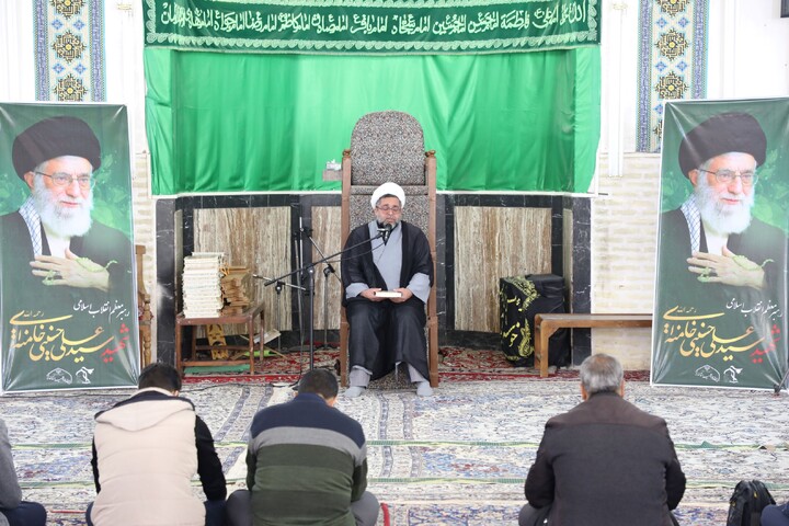تصاویر/ دومین روز اقامه عزای سیدالشهدای انقلاب در حوزه علمیه استان یزد
