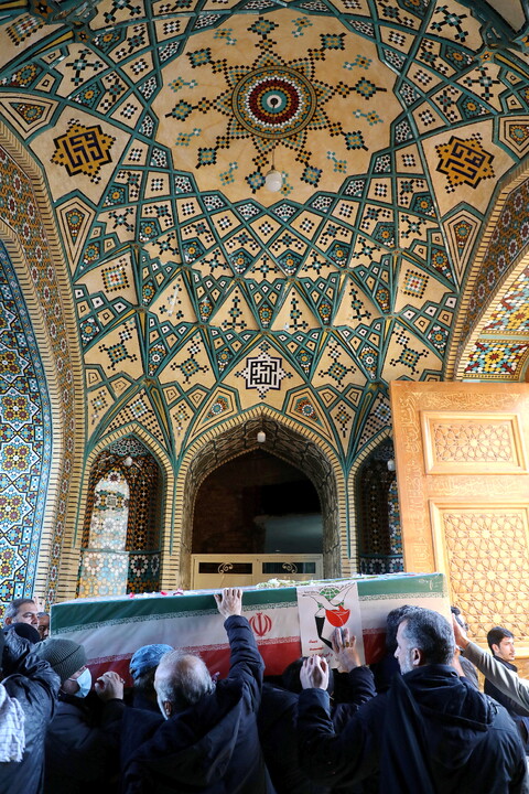 تشییع پیکر مطهر ۸ شهید حملات آمریکایی صهیونیستی در قم
