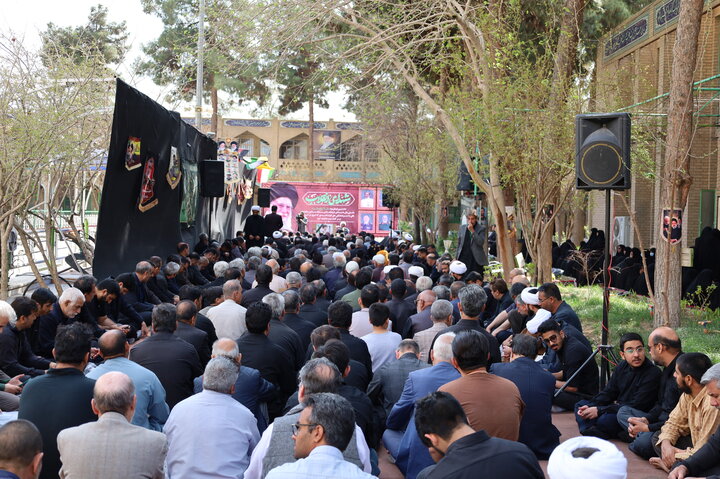 تصاویر/ مراسم گرامیداشت شهادت قائد امت حضرت آیت الله خامنه ای(ره) در زاهدان