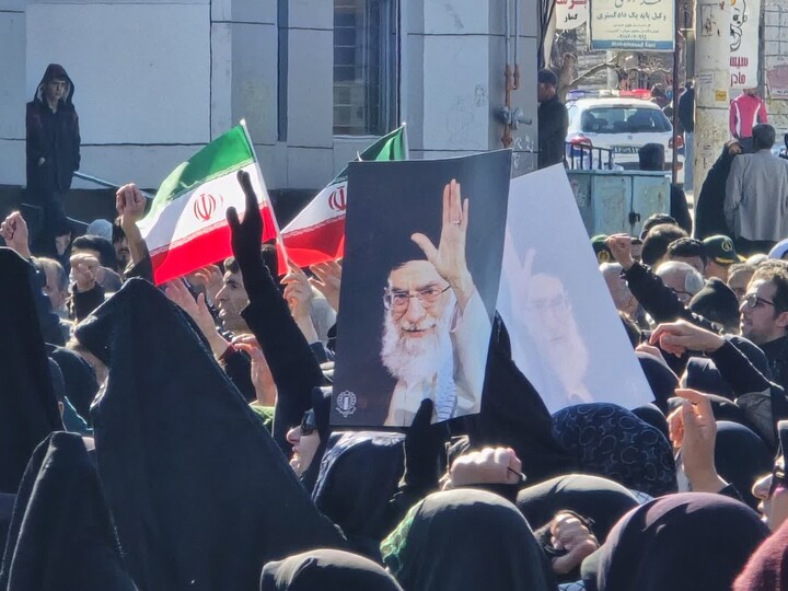 تصاویر / مراسم تشییع پیکر شهدای تویسرکانی جنگ تحمیلی