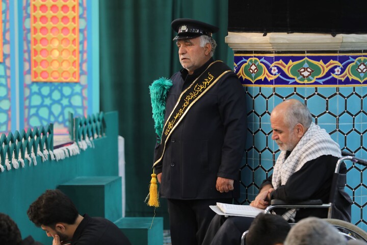 تصاویر/ آیین ترتیل خوانی قرآن کریم در امامزاده سید جعفر(ع) محمد استان یزد