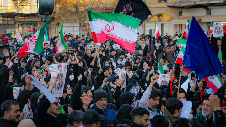 تصاویر/حضور امت امام خامنه‌ای در تجمع امروز همدان