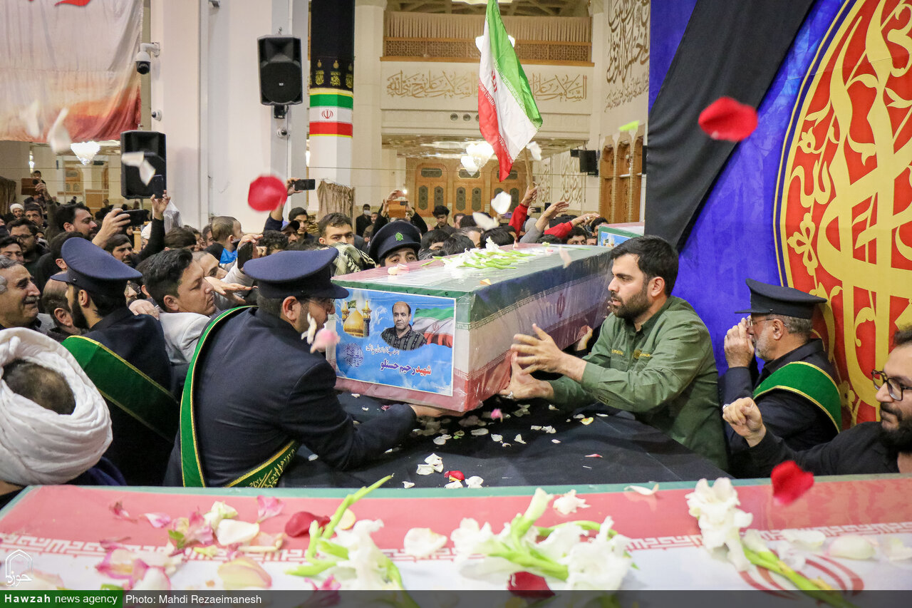 تصاویر/ آئین وداع با پیکرهای پاک پنج شهید حملات موشکی ناجوانمردانه آمریکایی صهیونی شهر قم