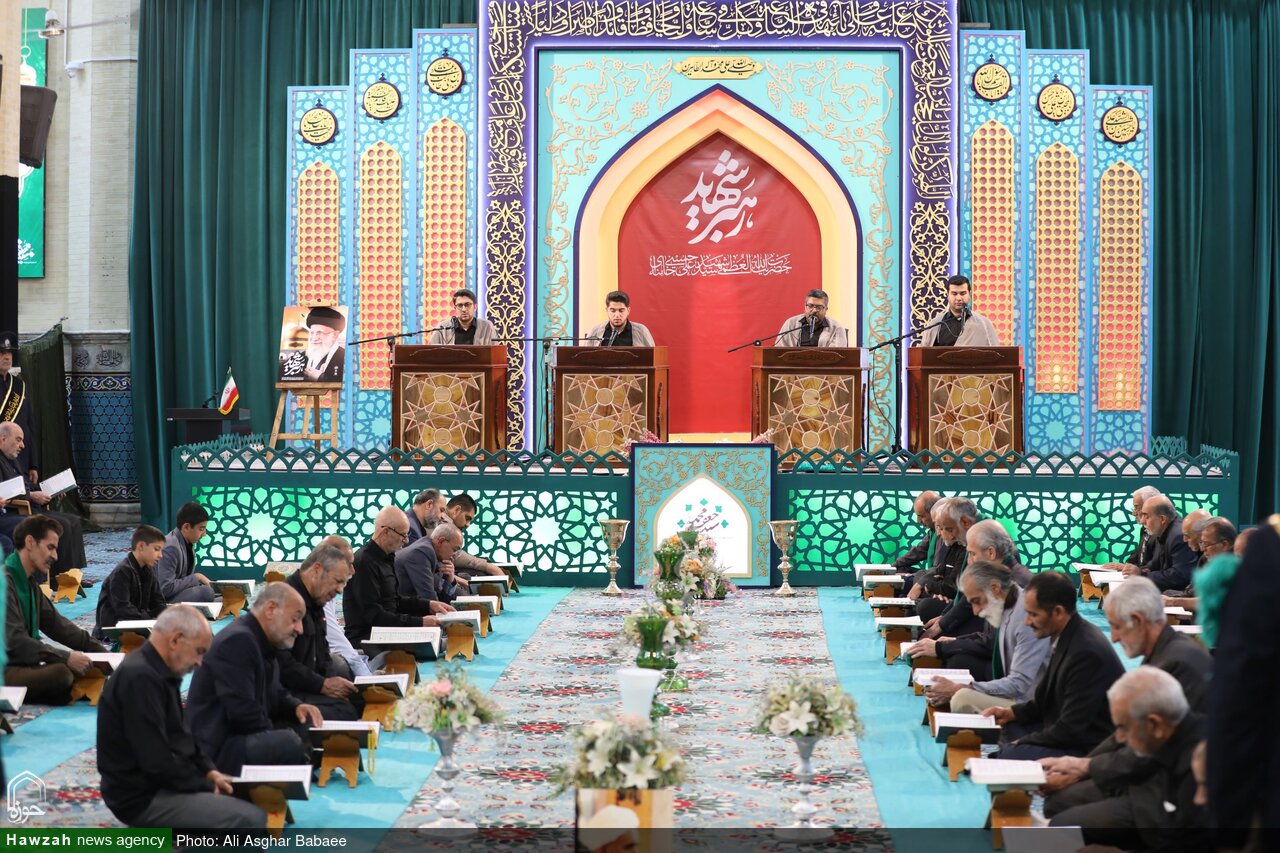تصاویر/ آیین ترتیل خوانی قرآن کریم در امامزاده سید جعفر(ع) محمد استان یزد