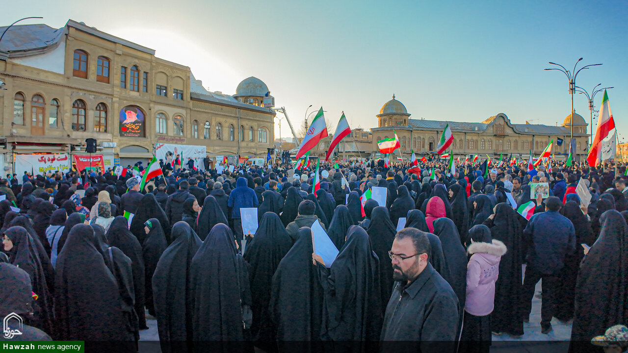 تصاویر/ حضور امت امام خامنه‌ای در تجمع امروز همدان