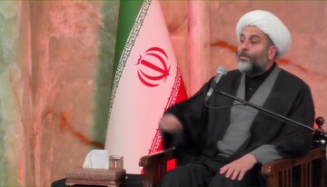 امام خامنه ای پرچمدار اسلام ناب و مقاومت در برابر استکبار بود/ ایستادگی رهبر شهید، هیمنه استکبار را درهم شکست
