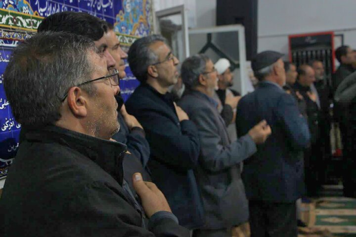 تصاویر/ تجمع مردم‌ داغدار شهر زرند در خونخواهی قائد امت